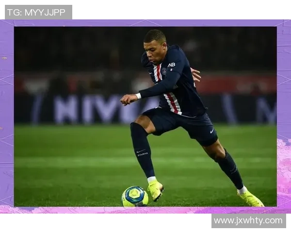 里什么里足球明星的成长之路与辉煌成就揭秘