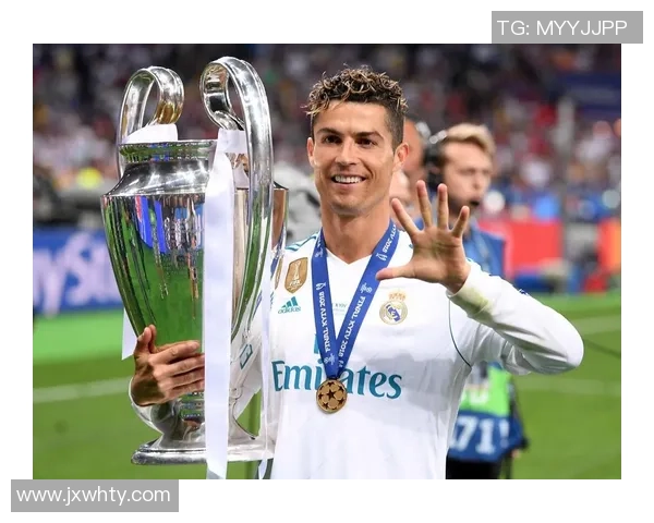 足球明星4K高清画质尽享球场魅力与精彩瞬间的完美呈现